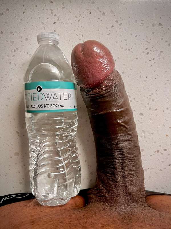 It’s ***Thick Dick Thursday***!!! I don’t usually post these..