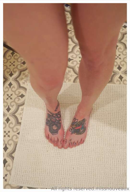 Impromptu self taken shower set. Decided to jump in the show..