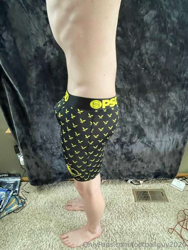 Sexy Airman pics! Set 1 26