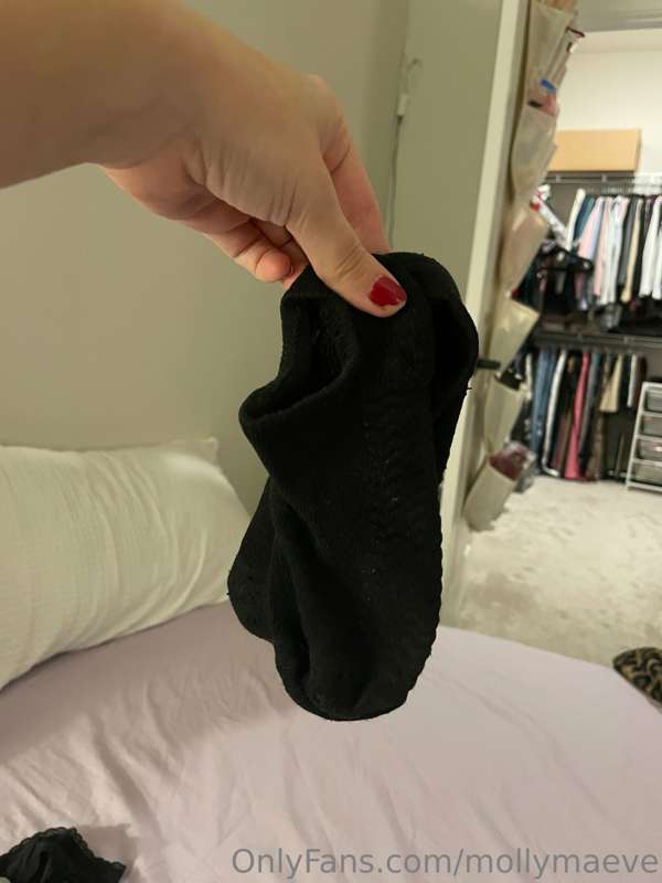 👙 **PANTIES & SOCKS 1/2 OFF WHEN YOU PURCHASE IN TOKENS ON M.. 39