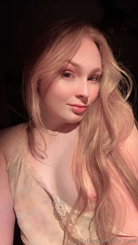 Photos and cum vid coming up next 😏 💦  10