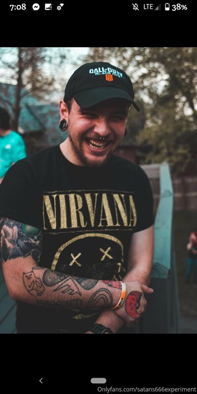 This man's rad af, his face is gonna be my seat, stay tuned ..
