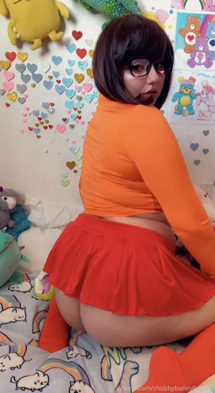 {{Pt1/2}} Velma Dinkley specifically from the live action Sc.. 39