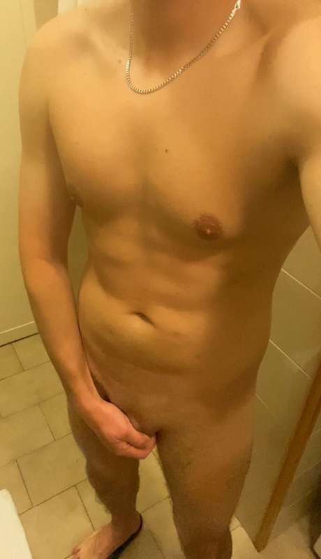 FREE FOR LIMITED TIME @teofun
NEW to OF 🤤
Come play with @te.. 4