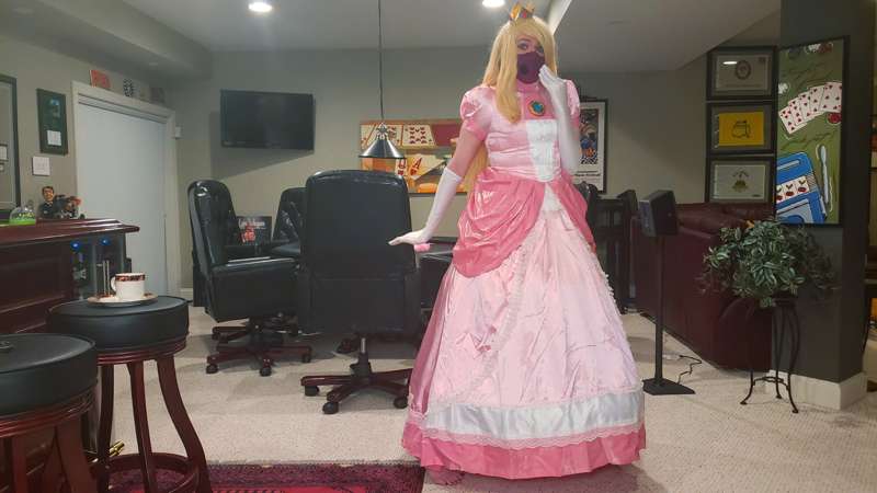 Here's another Classic Peach. This should be Very fun. >:) 10