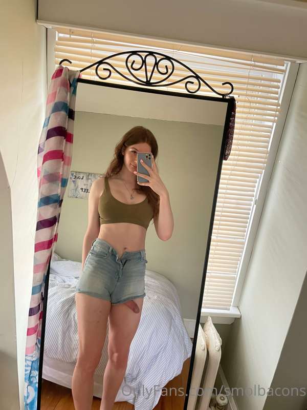 Would you stare at my bulge if you saw me in public? 😜❤️
