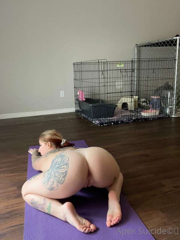 Stretches 🧘🏻‍♀️ 5
