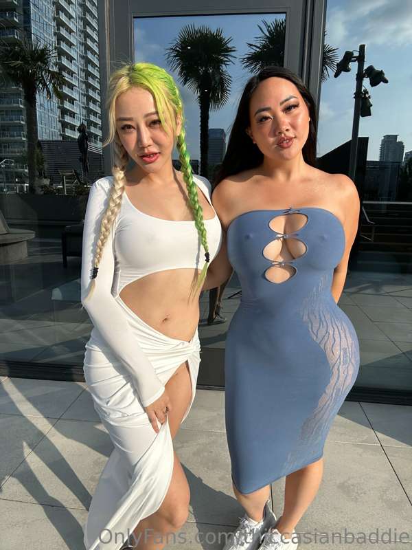 Two naughty Asians cumming right up! 😈 Wanna see our naughty..