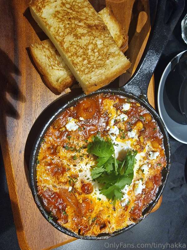 I went to eat like moroccan eggs so freaking good 🦫🙈 i reall.. 1