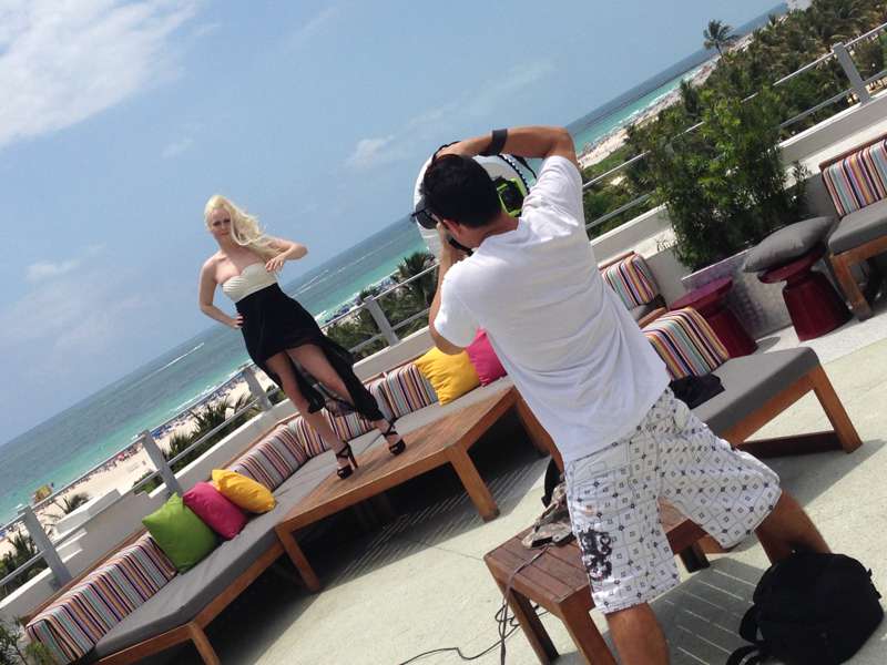 Behind the scenes of a Shoot on a roof top in Miami 4