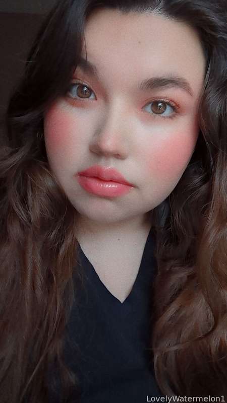 Lovelywatermelon1 - Fansly - 15 Apr, 2024