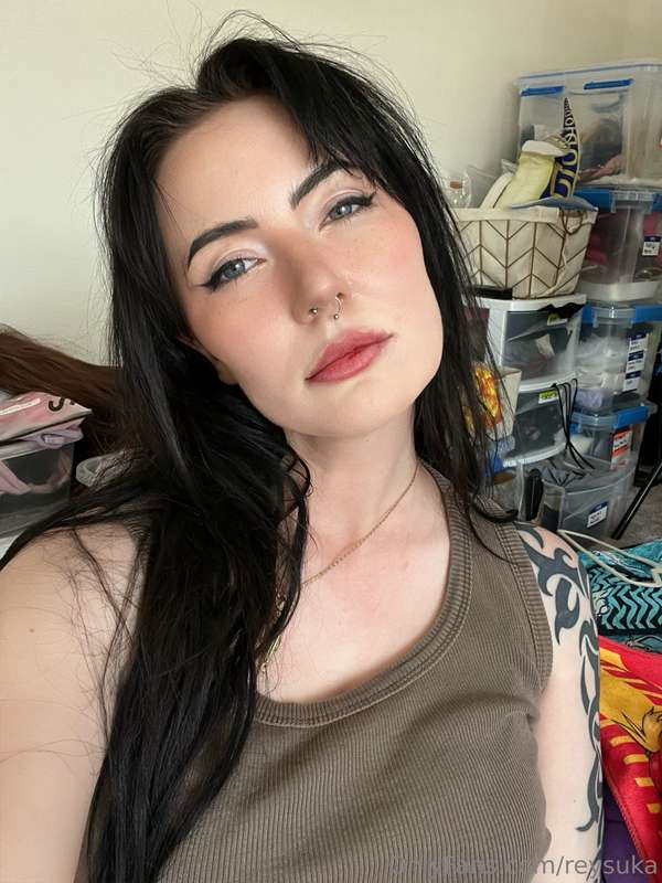My hair looks like you just messed me up 🥵 3