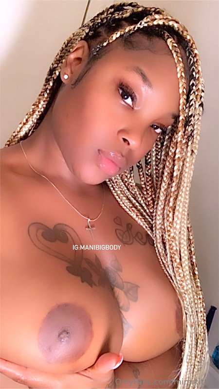 #HappyTittyTuesday😋 dm to purchase vids. 2