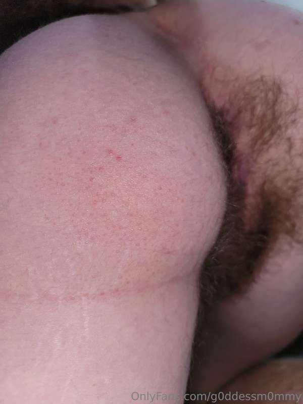 How's mommy's dirty hairy pussy look babe? 😋 12