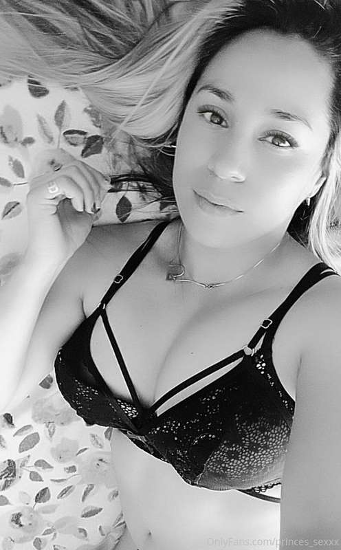 💣💣FREE FREE💣💣  @bycarlita  Hello baby 💋you want to have a go..