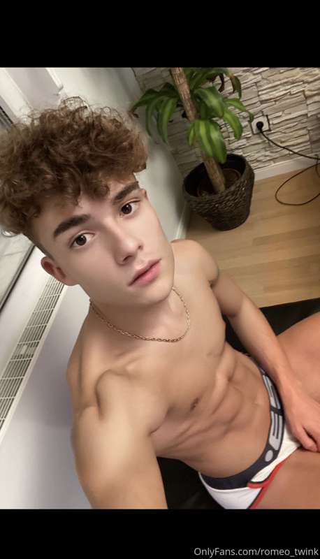 Romeo_Twink - Onlyfans - 07 Oct, 2020