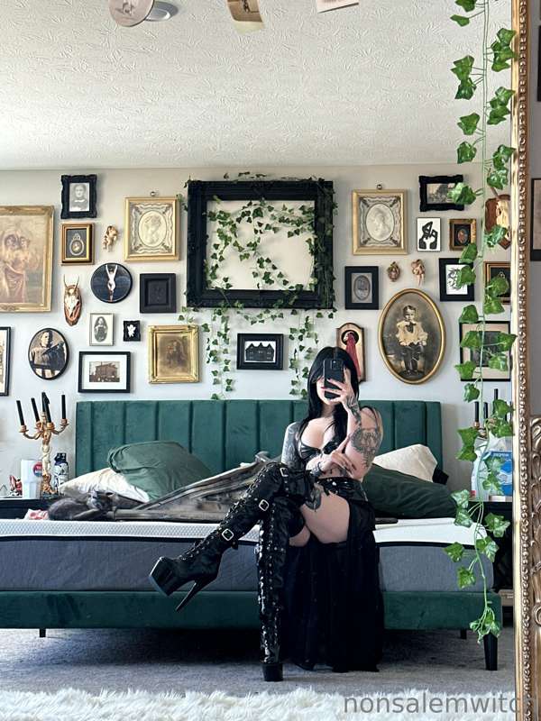 Nonsalemwitch - Onlyfans - 08 Oct, 2022