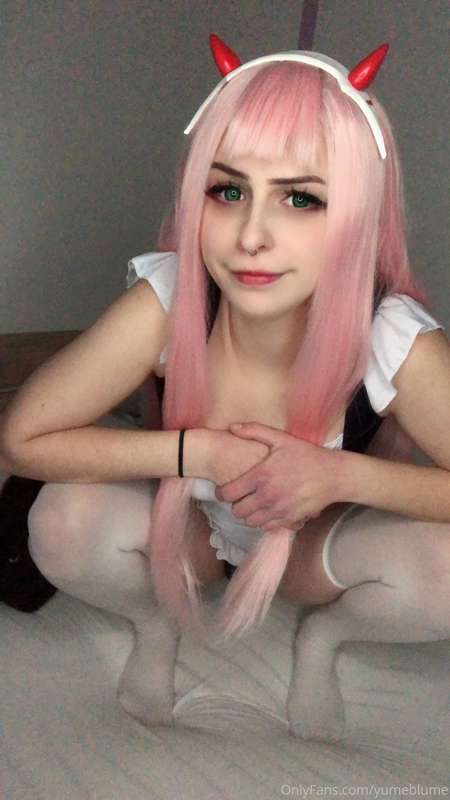 Lets start with the zero two pics 🕊 7
