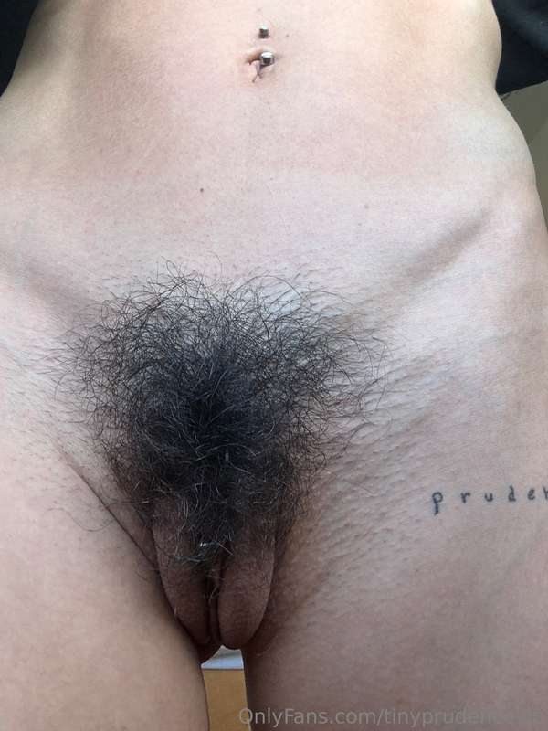 Booty or bush? 🤔 7