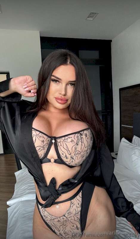 💦🔞Would you like this hot baby @bustyy_bella to show all her.. 1