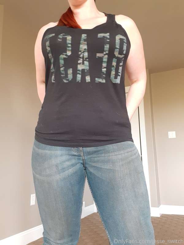 Turns out your butch lesbian friend has been packing a BODY .. 5
