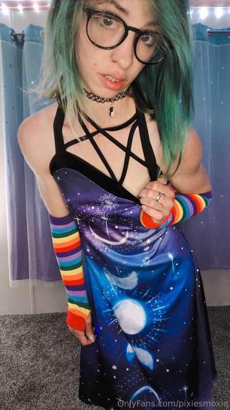 Pixiesmoxie - Onlyfans - 03 Jul, 2024 3