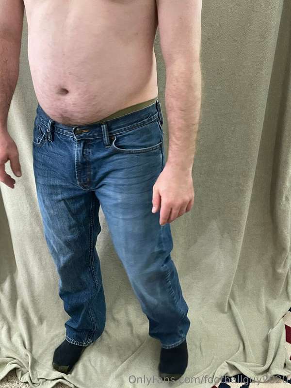 The Shirtless Sarge - Showing off the SARGE bod! Set 5
