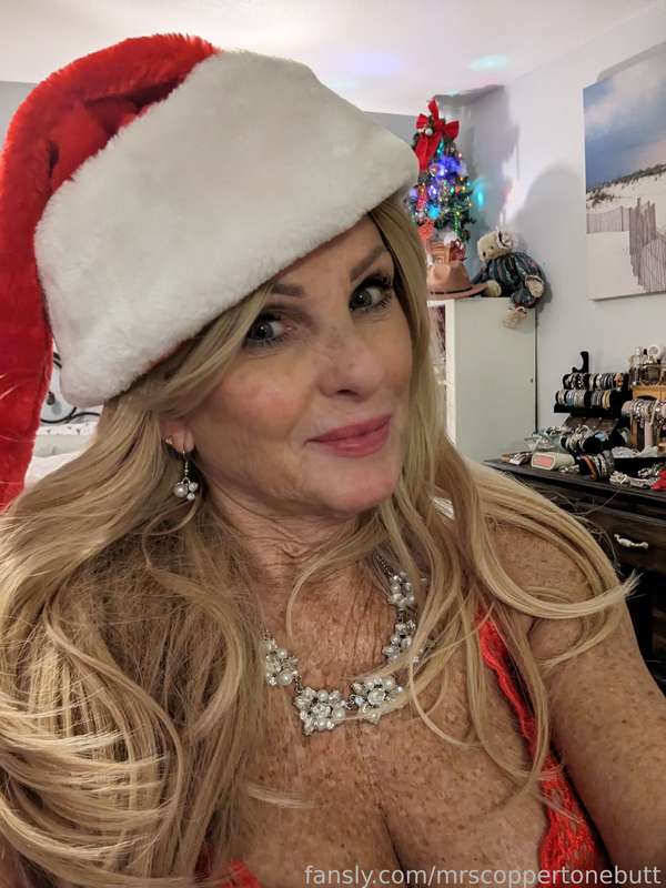 Mrscoppertonebutt - Fansly - 23 Dec, 2024
