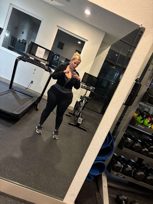 Good morning ☀️ 👅🏋🏼‍♀️ 4