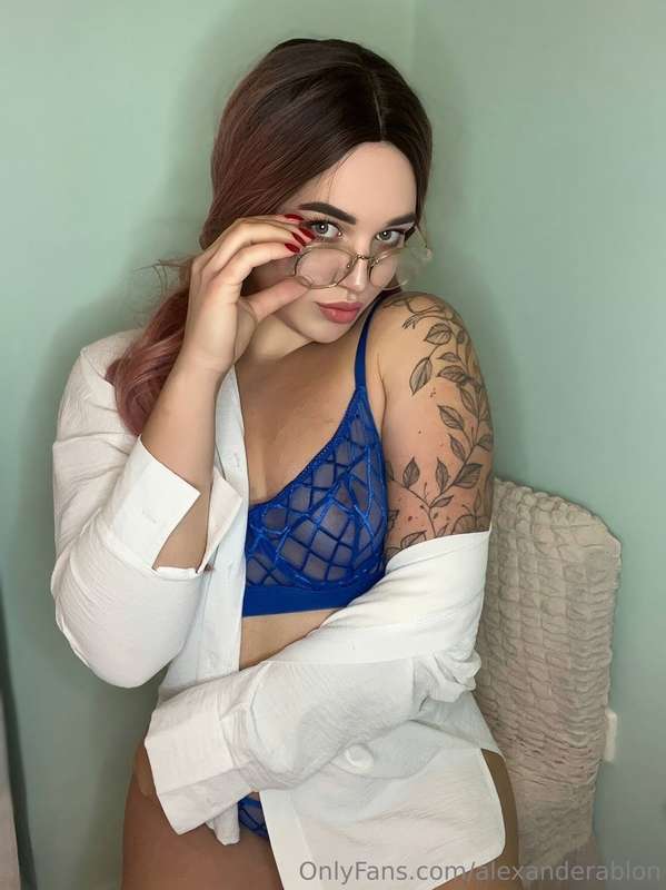 Interesting.... 🤔Do you like smutty games too?  Tell me abou.. 1