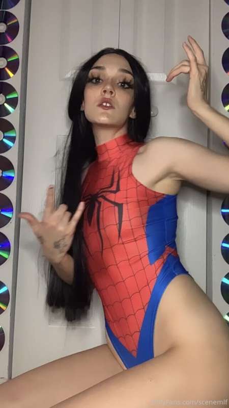 spideyslut 🕷❤️ 18