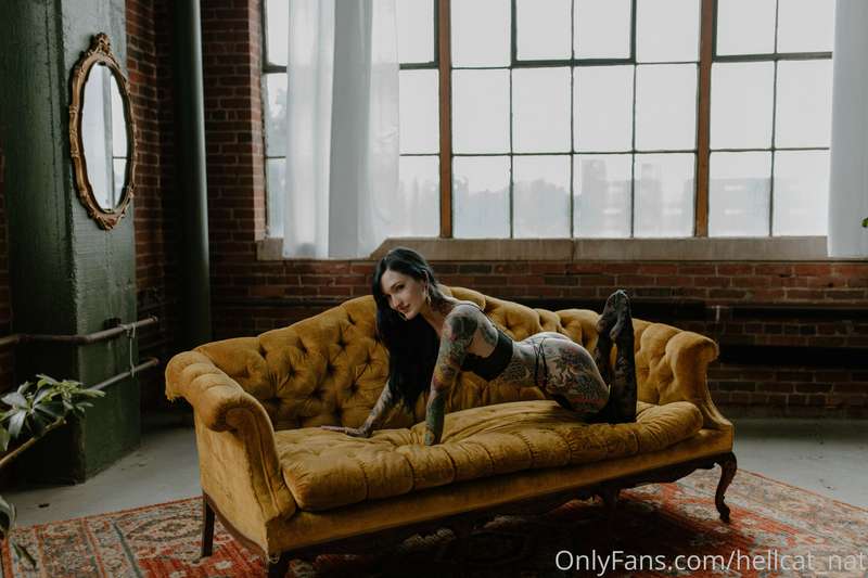 Just got some photos back from a recent photoshoot (ﾉ◕ヮ◕)ﾉ*:.. 3