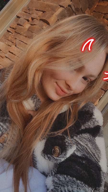 Ok soooo being on the front porch made me cum RLY FAST… O.O 