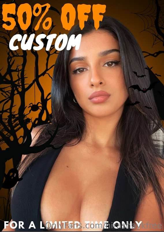 ***50% OFF CUSTOMS*** 😘 What should I be for Halloween babe?..