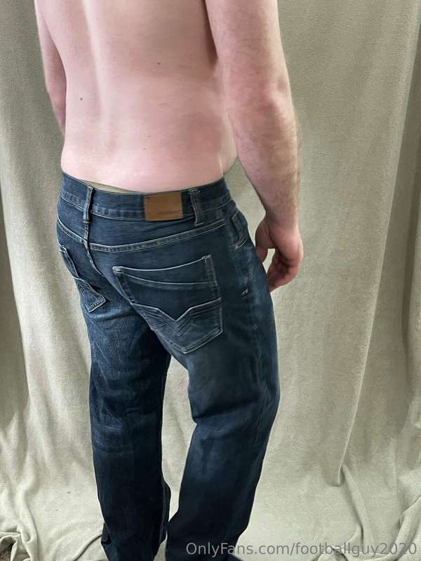 The Shirtless Sarge - Showing off the SARGE bod! Set 9 10