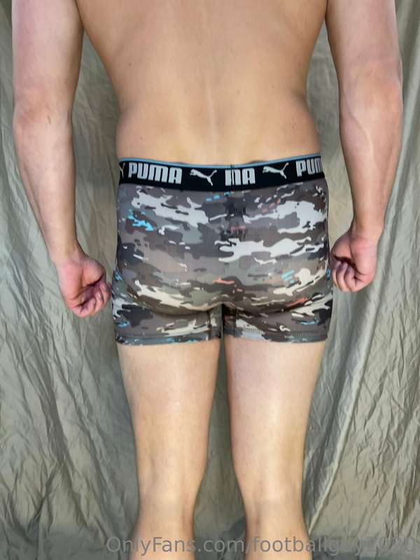 The hot corporal showing off his body in various undies! Set.. 8