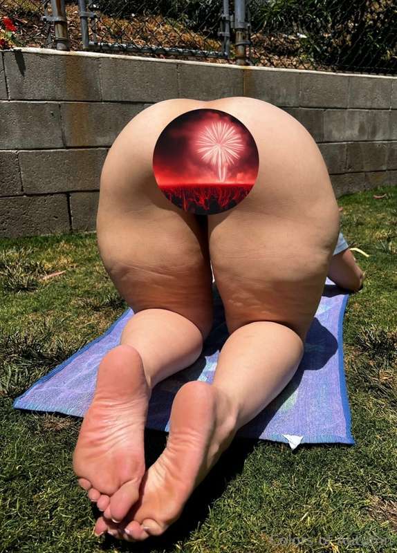 **4th OF JULY SUPER SALE** 36 pictures of my **asshole and p.. 2