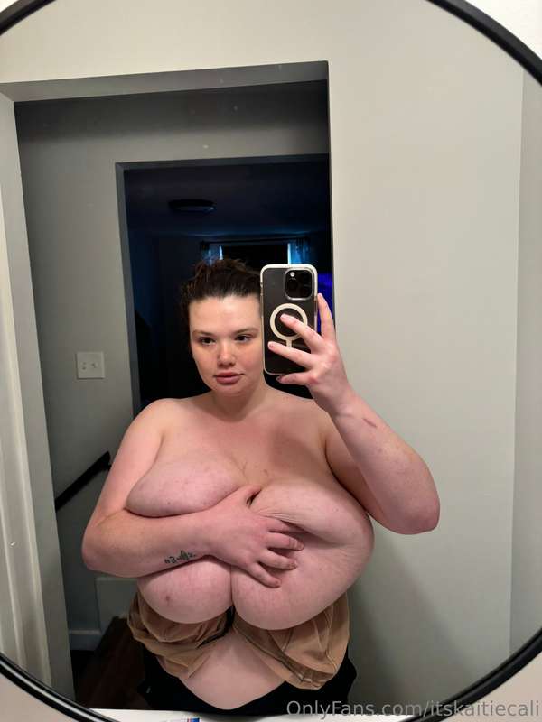 Some days it really feels like I'm all tits 😅