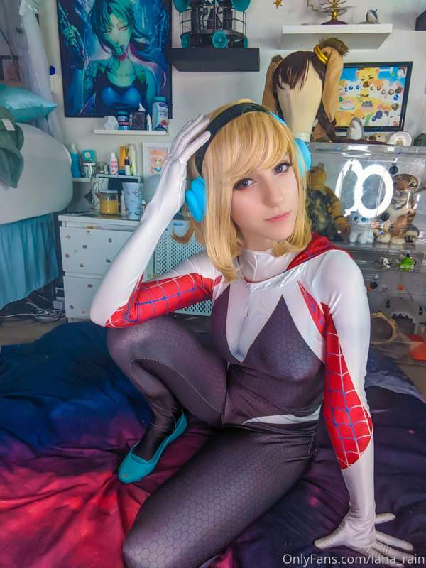 Spidergwen Selfie set 8