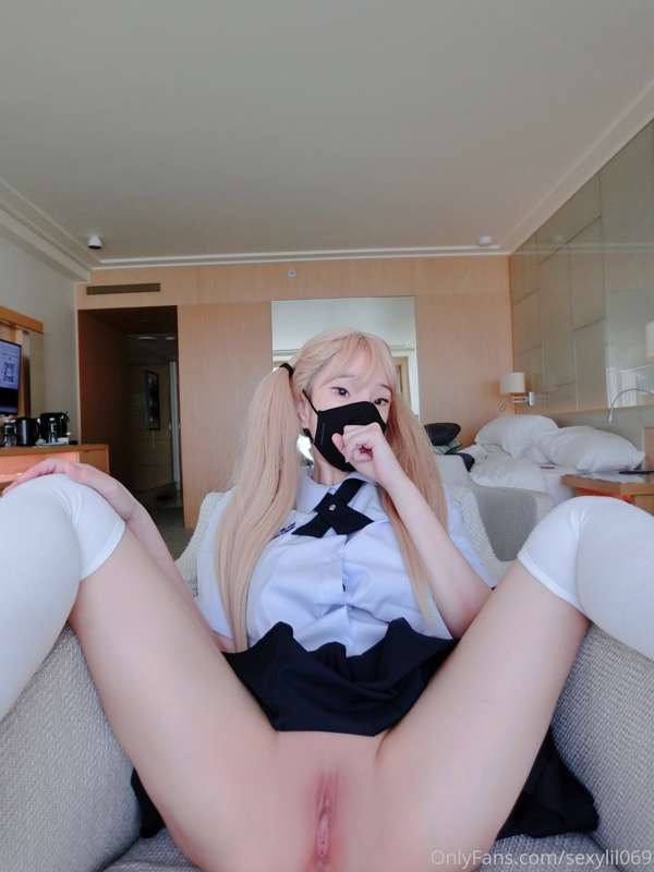 Please Fu* ck me harder (๑ơ ₃ ơ)♥ 1