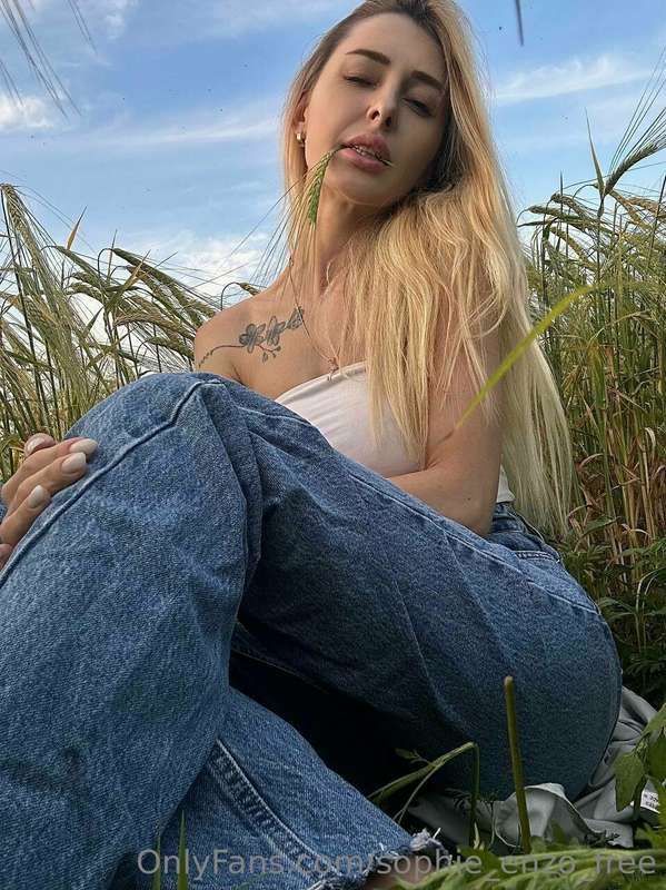 Sophie_Enzo_X - Onlyfans - 03 Jul, 2023