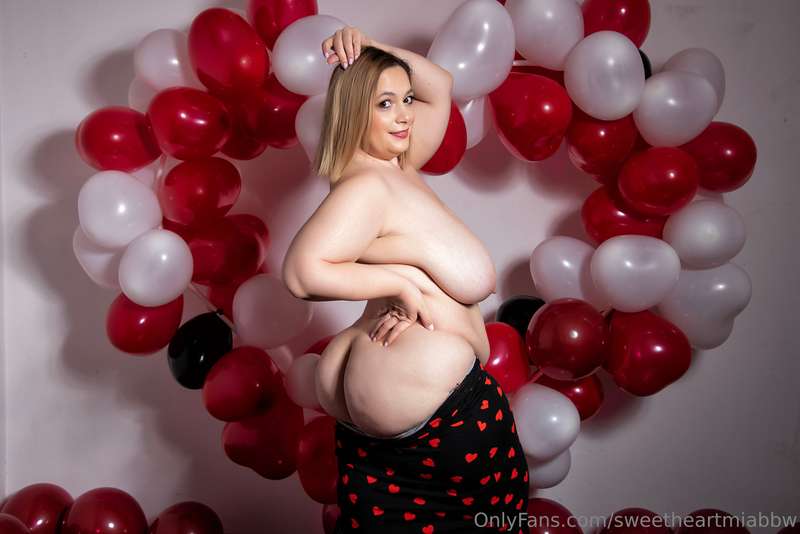 Whats the plan for Valentine's Day? 4