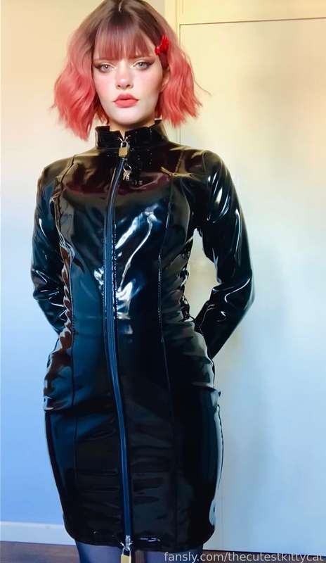 Thecutestkittycat - Fansly - 12 Nov, 2022 1