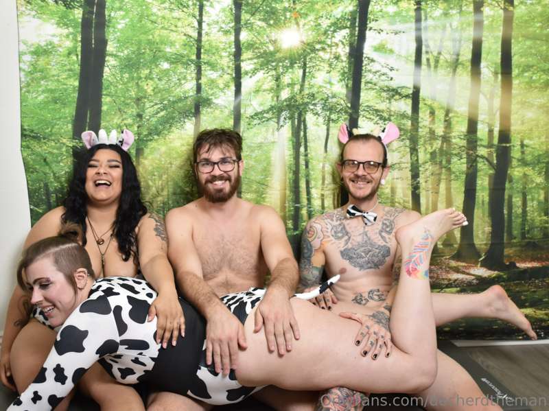 Happy weekend party people, lite cow print as a part of the ..
