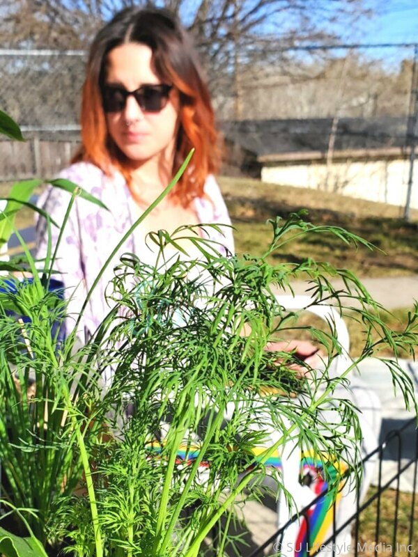 I miss being nakie in my garden?
The snow has fallen and so .. 5