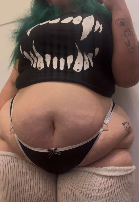 So much belly  3