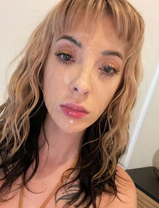 wow, this facial was massive 😍😍😍 

I should be used to how m.. 6