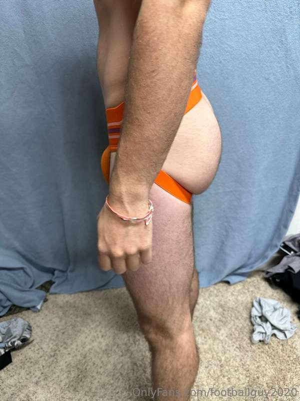 The private and some sexy undies and an orange jockstrap! 29
