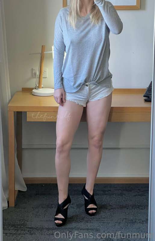Going on a tinder date tomorrow night… so I thought I’d look..