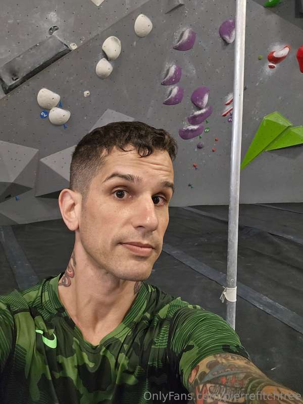 Been bouldering love it new sport  1